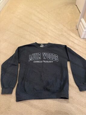 Gildan Muir Woods National Monument Crewneck Sweatshirt - Black